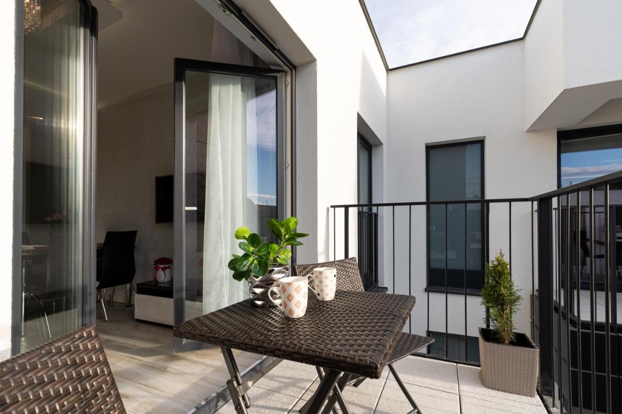 Angel Apartments 2 Краков Экстерьер фото
